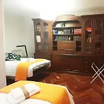 Amplio, Centro, Zona Begona Y Al Lado De La Playa דירה