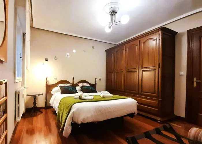 Amplio, Centro, Zona Begona Y Al Lado De La Playa