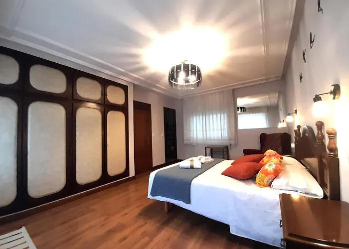 Amplio, Centro, Zona Begona Y Al Lado De La Playa Lejlighed