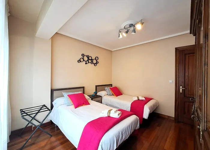 Lejlighed Amplio, Centro, Zona Begona Y Al Lado De La Playa