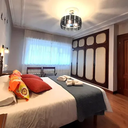 Amplio, Centro, Zona Begona Y Al Lado De La Playa Апартаменты *