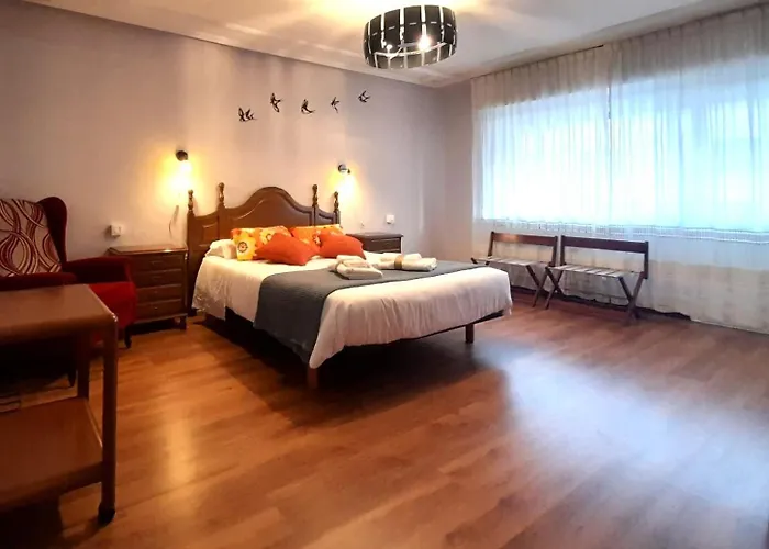 Amplio, Centro, Zona Begona Y Al Lado De La Playa 아파트