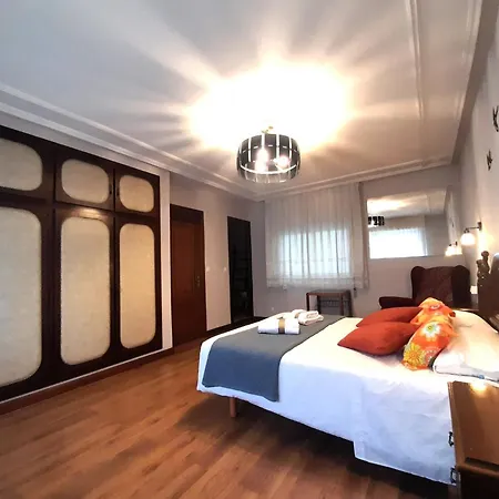 Amplio, Centro, Zona Begona Y Al Lado De La Playa Апартаменти