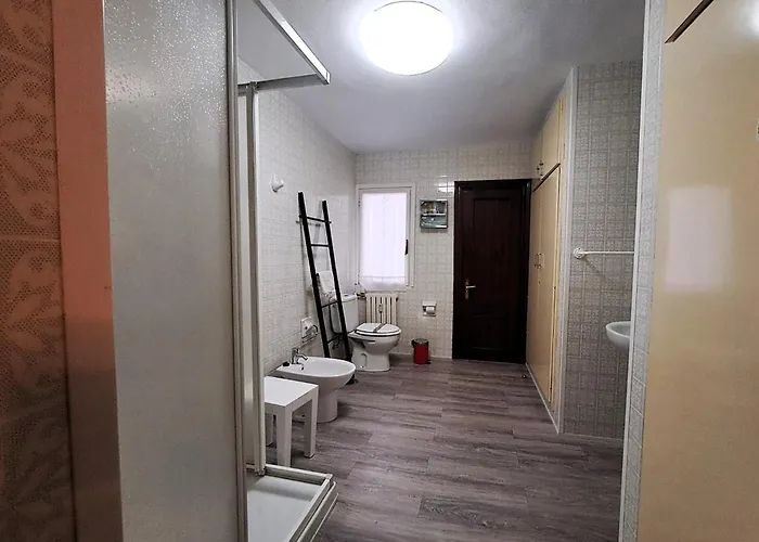 Amplio, Centro, Zona Begona Y Al Lado De La Playa Апартаменти